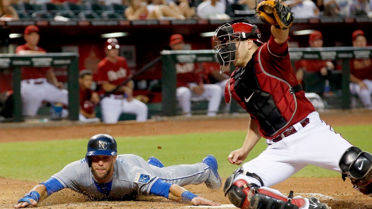 D-backs strand 11, again fall to Royals
